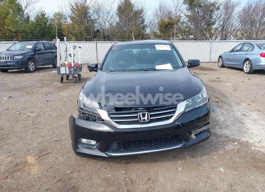 Photo 12 of 2013 Honda Accord EX (VIN 1HGCR2F72DA139695)
