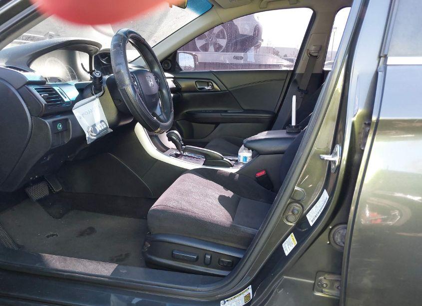 Photo 5 of 2013 Honda Accord EX (VIN 1HGCR2F72DA200480)