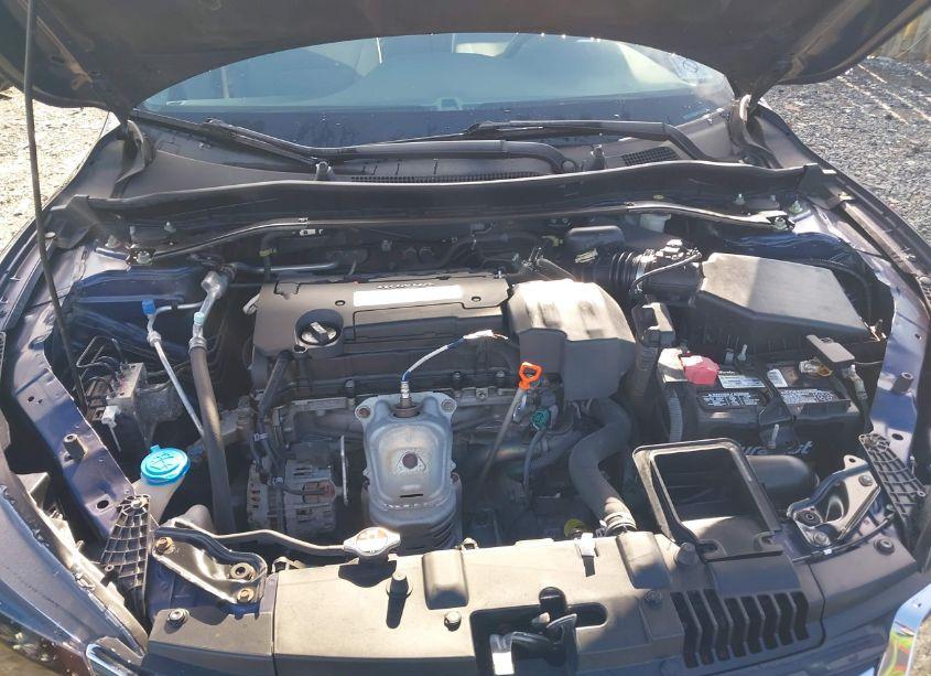 Photo 10 of 2013 Honda Accord EX (VIN 1HGCR2F72DA254037)