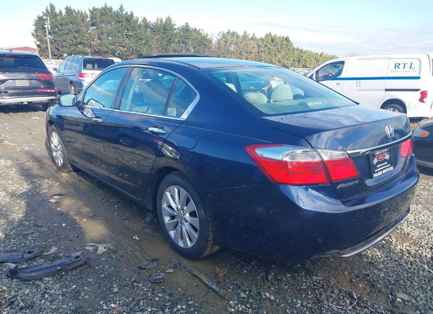 Photo 3 of 2013 Honda Accord EX (VIN 1HGCR2F72DA254037)