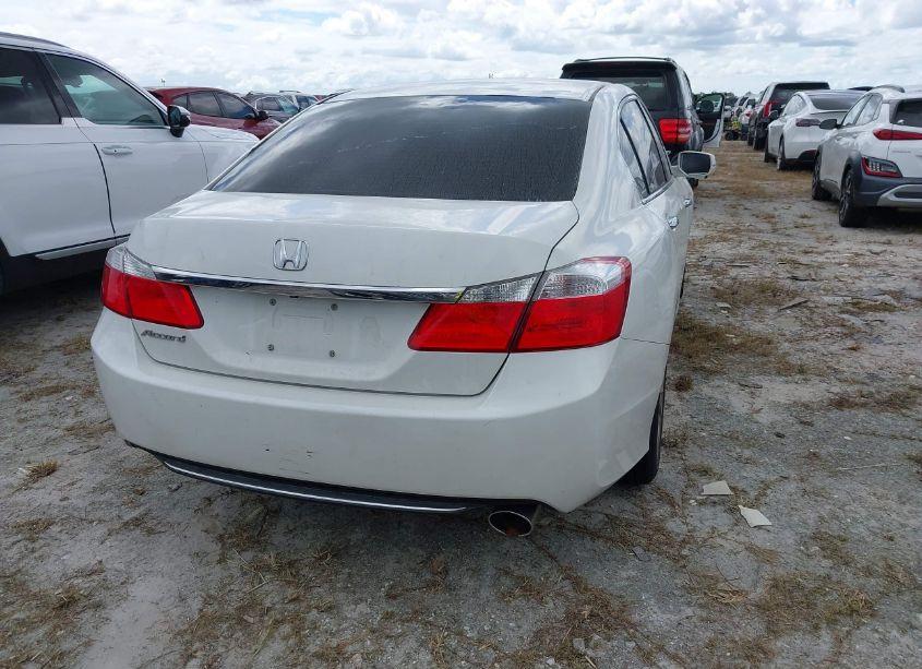 Photo 4 of 2014 Honda Accord EX (VIN 1HGCR2F72EA103796)