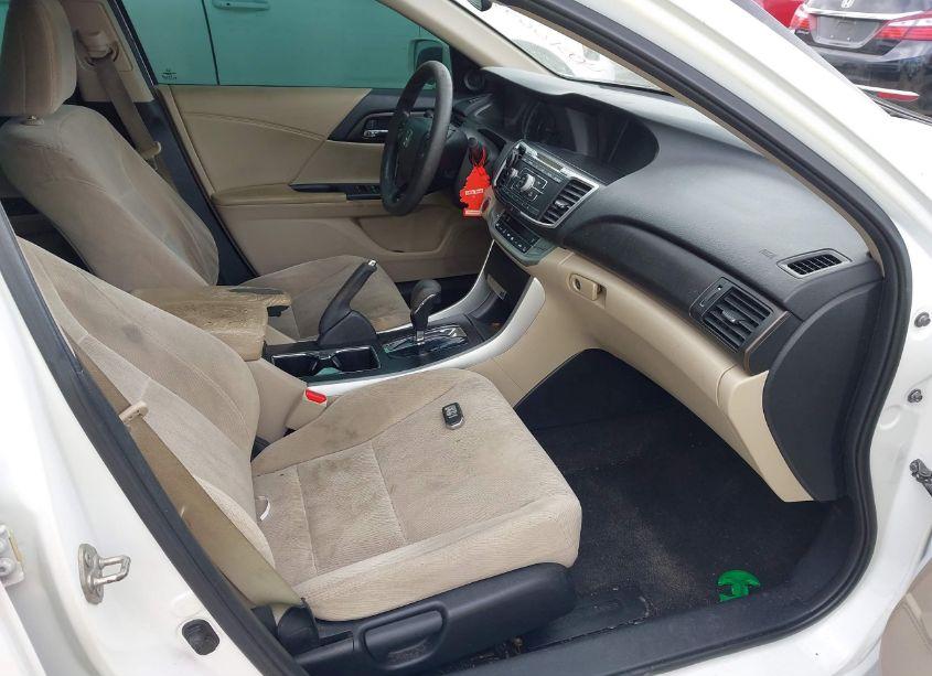 Photo 5 of 2014 Honda Accord EX (VIN 1HGCR2F72EA103796)