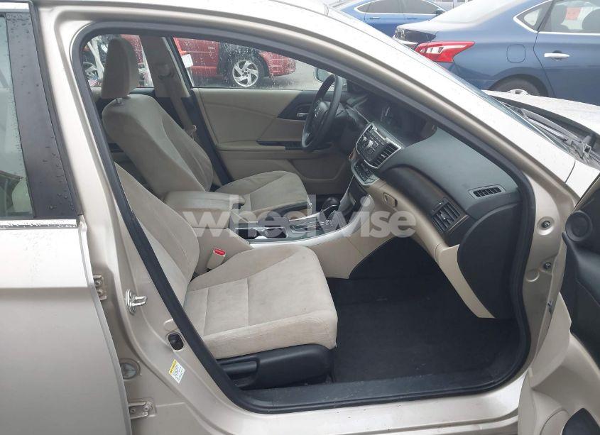 Photo 5 of 2014 Honda Accord EX (VIN 1HGCR2F72EA129640)