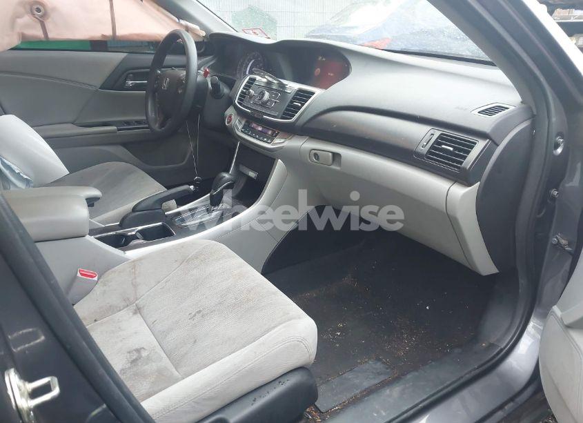 Photo 5 of 2015 Honda Accord EX (VIN 1HGCR2F72FA002873)