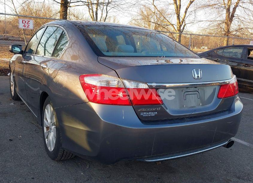 Photo 3 of 2015 Honda Accord EX (VIN 1HGCR2F72FA030267)