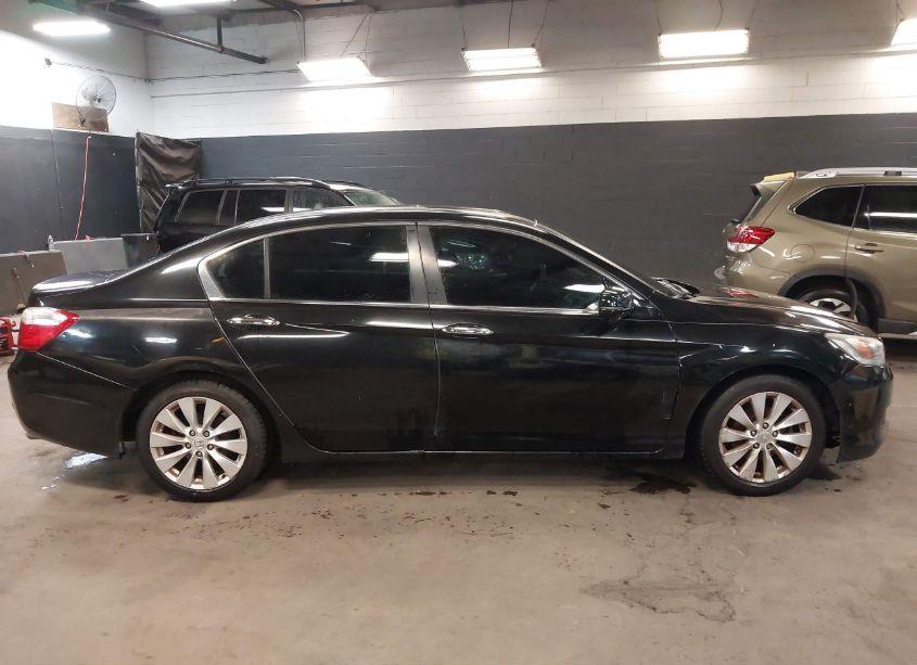 Photo 13 of 2015 Honda Accord EX (VIN 1HGCR2F72FA268958)