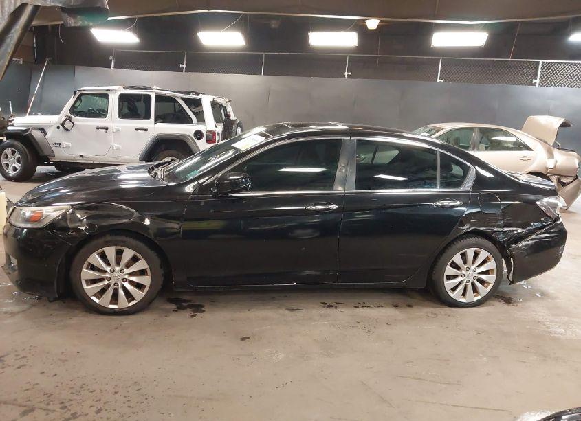 Photo 6 of 2015 Honda Accord EX (VIN 1HGCR2F72FA268958)