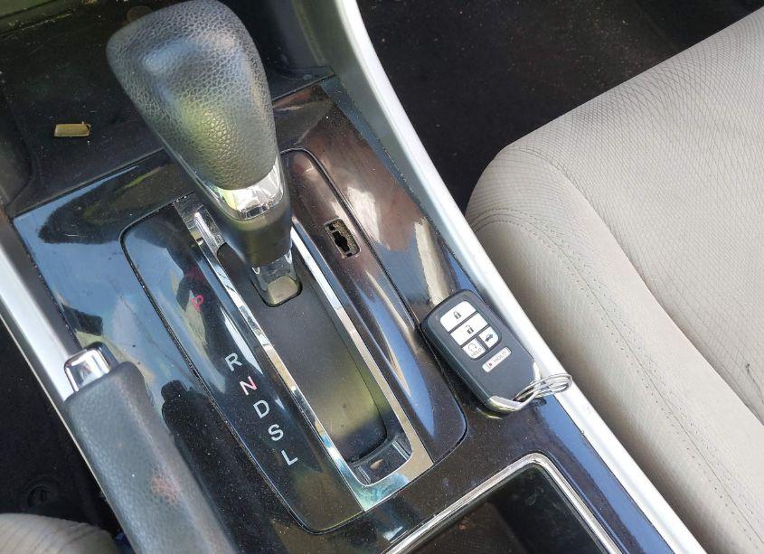 Photo 11 of 2016 Honda Accord EX (VIN 1HGCR2F72GA004527)