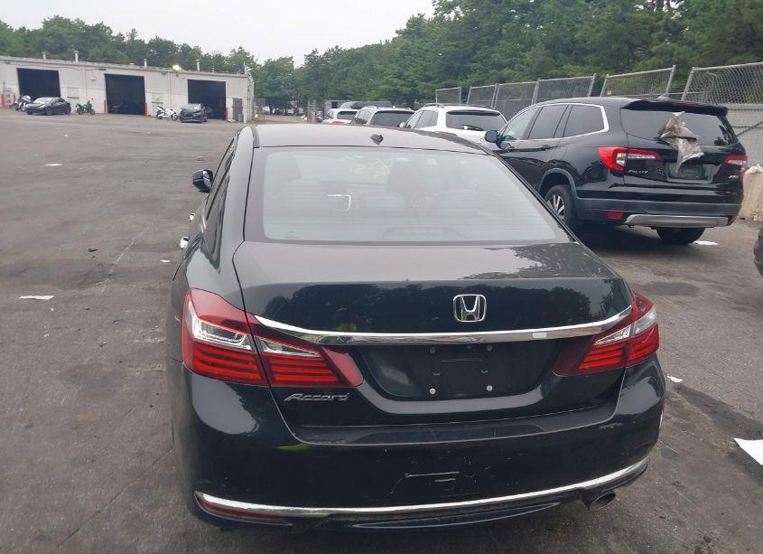 Photo 15 of 2016 Honda Accord EX (VIN 1HGCR2F72GA019030)