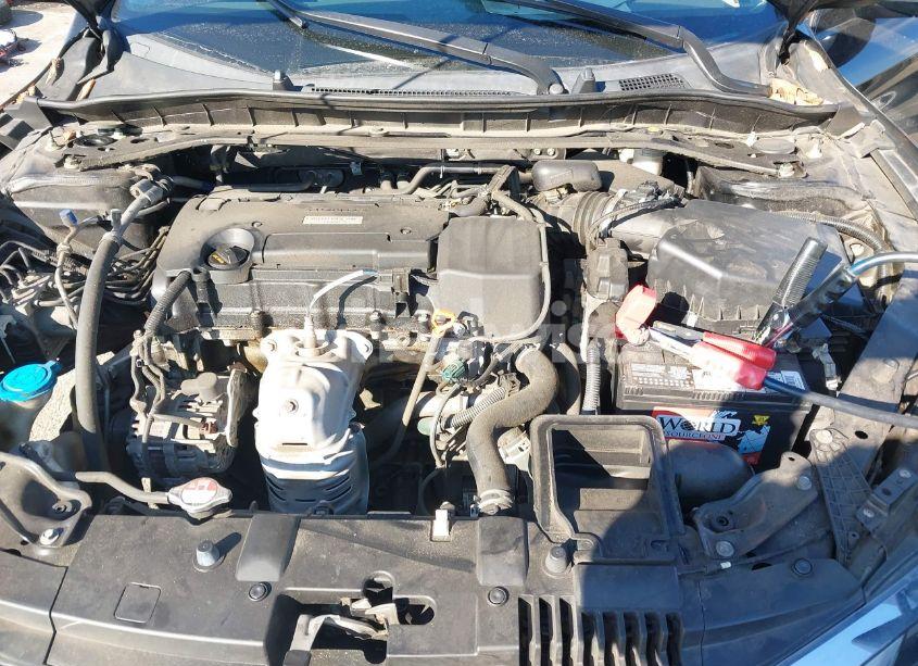 Photo 10 of 2016 Honda Accord EX (VIN 1HGCR2F72GA048642)