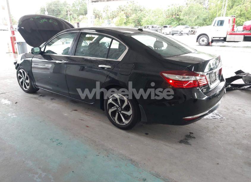 Photo 3 of 2016 Honda Accord EX (VIN 1HGCR2F72GA140334)
