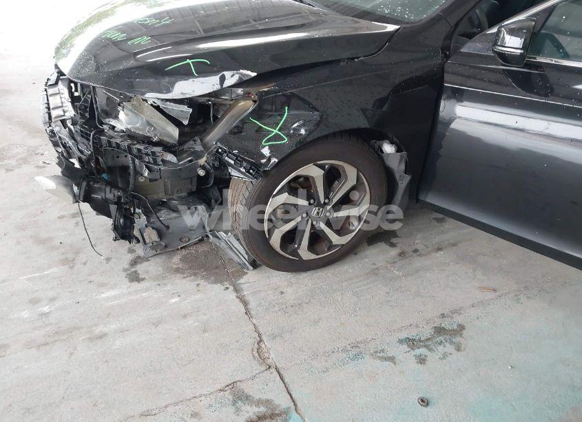 Photo 6 of 2016 Honda Accord EX (VIN 1HGCR2F72GA140334)