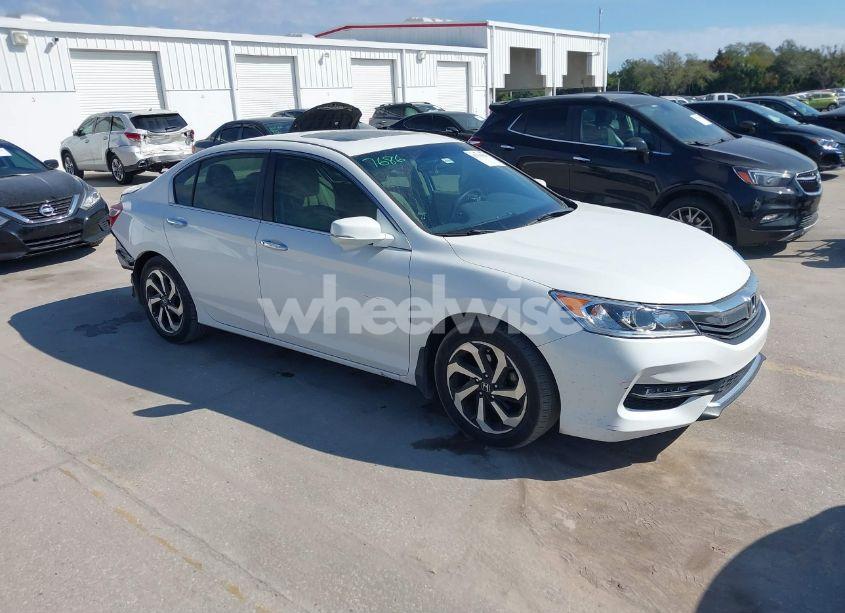 2016 Honda Accord EX (VIN 1HGCR2F72GA208650) main photo