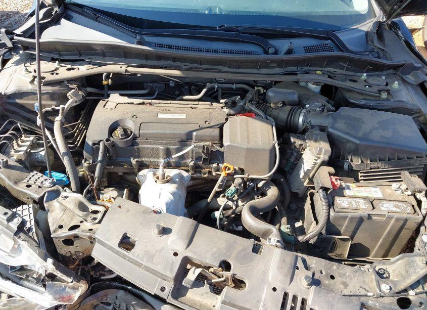 Photo 10 of 2017 Honda Accord EX (VIN 1HGCR2F72HA004335)