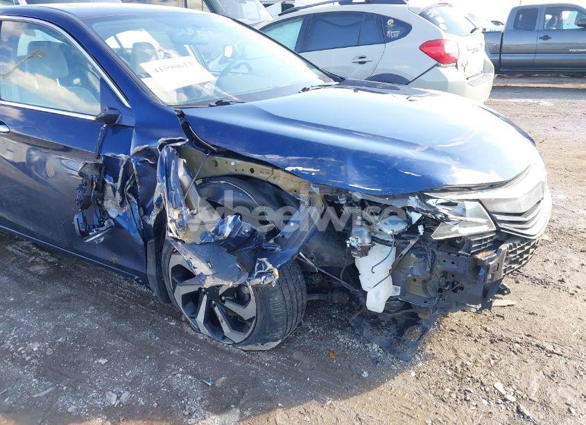 Photo 6 of 2017 Honda Accord EX (VIN 1HGCR2F72HA071792)