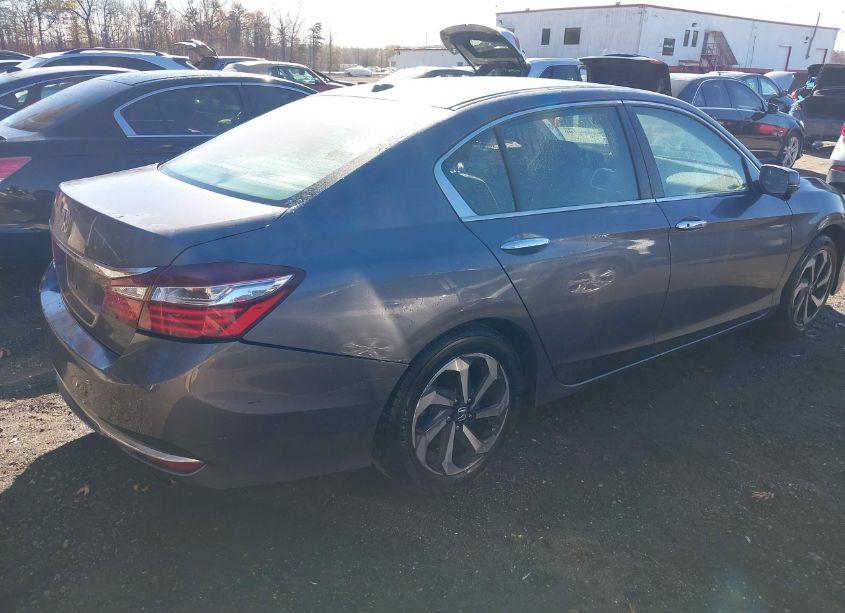 Photo 4 of 2017 Honda Accord EX (VIN 1HGCR2F72HA116309)
