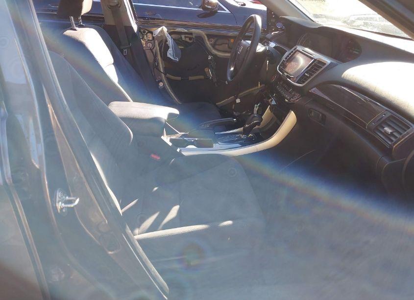 Photo 5 of 2017 Honda Accord EX (VIN 1HGCR2F72HA116309)