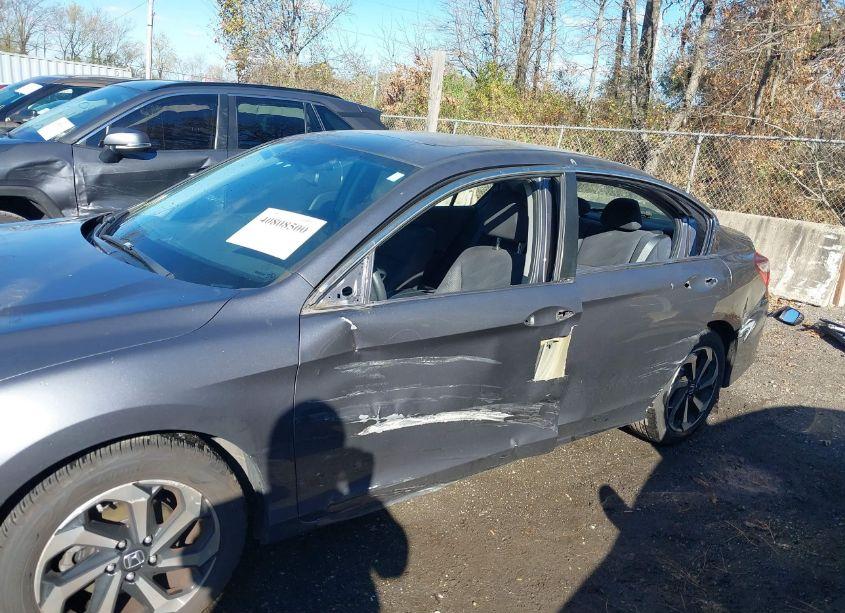 Photo 6 of 2017 Honda Accord EX (VIN 1HGCR2F72HA116309)