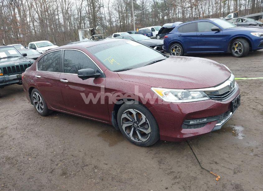 2017 Honda Accord EX (VIN 1HGCR2F72HA129755) main photo