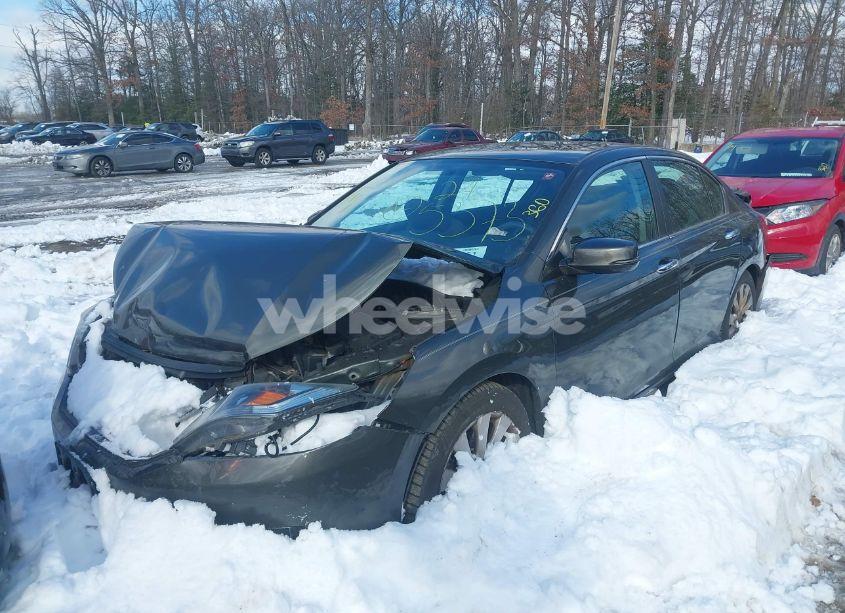 Photo 2 of 2013 Honda Accord EX (VIN 1HGCR2F73DA068961)