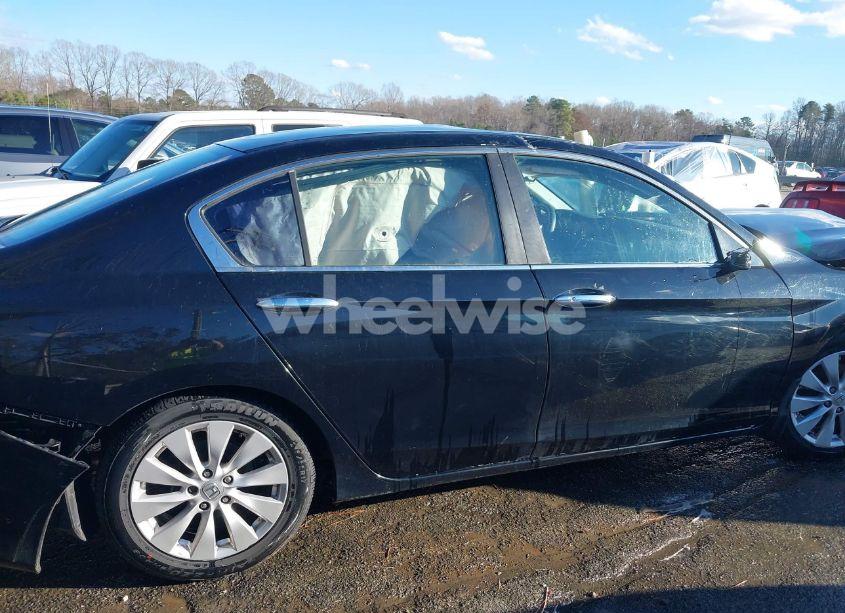 Photo 12 of 2013 Honda Accord EX (VIN 1HGCR2F73DA078129)