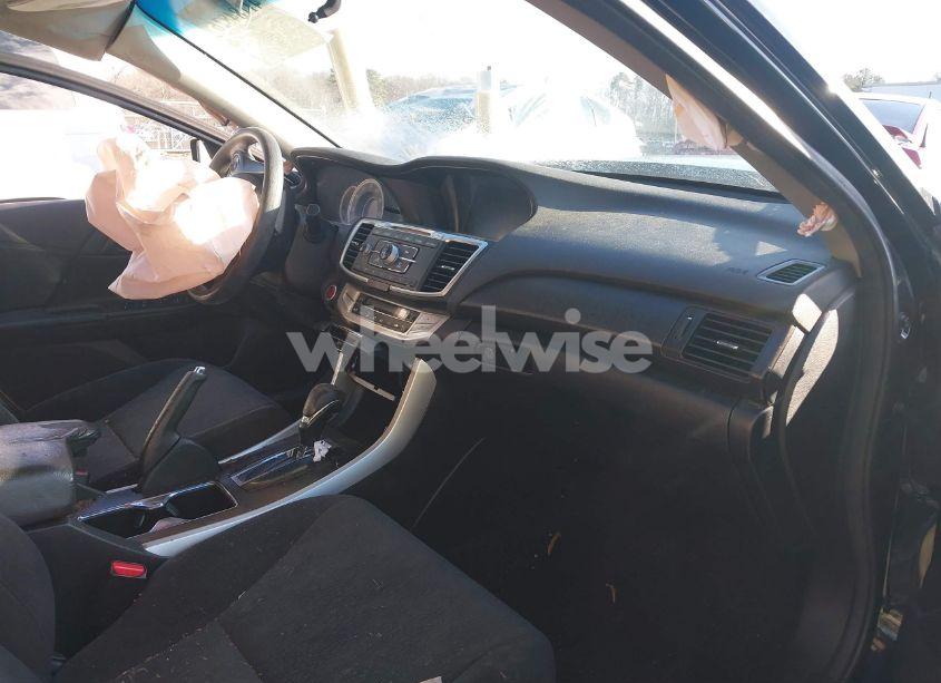 Photo 5 of 2013 Honda Accord EX (VIN 1HGCR2F73DA078129)