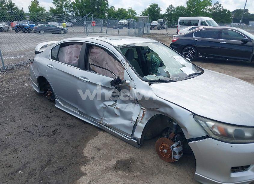 Photo 6 of 2013 Honda Accord EX (VIN 1HGCR2F73DA162760)