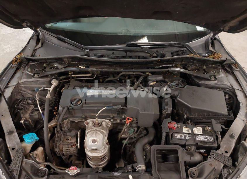 Photo 10 of 2013 Honda Accord EX (VIN 1HGCR2F73DA190333)