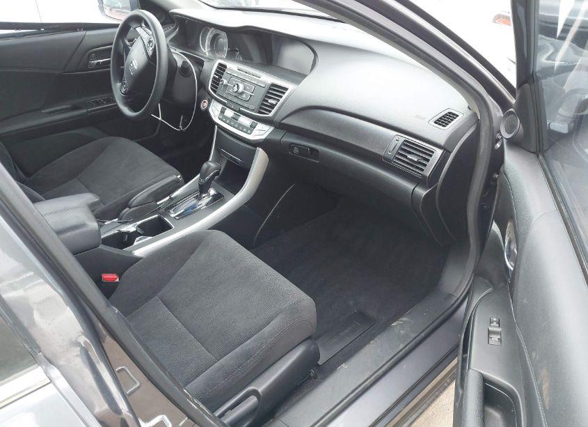 Photo 5 of 2013 Honda Accord EX (VIN 1HGCR2F73DA217580)