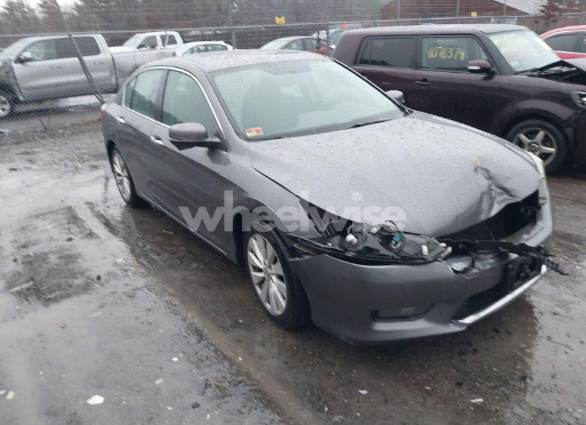 2015 Honda Accord EX (VIN 1HGCR2F73FA218375) main photo