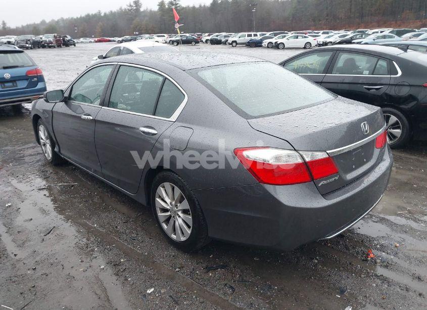 Photo 3 of 2015 Honda Accord EX (VIN 1HGCR2F73FA218375)