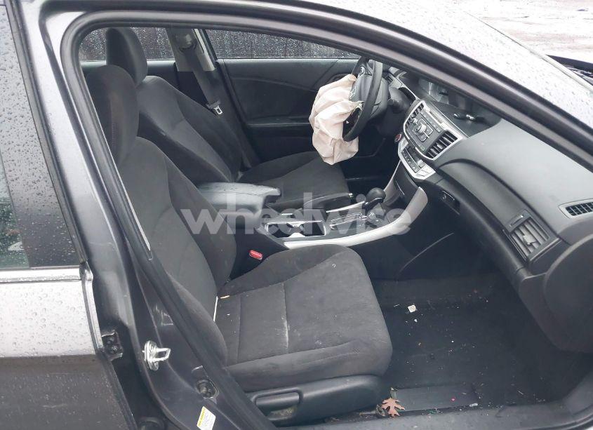 Photo 5 of 2015 Honda Accord EX (VIN 1HGCR2F73FA218375)