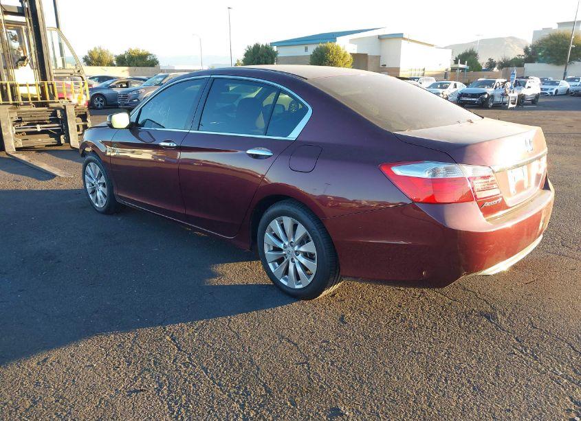 Photo 3 of 2015 Honda Accord EX (VIN 1HGCR2F73FA265745)
