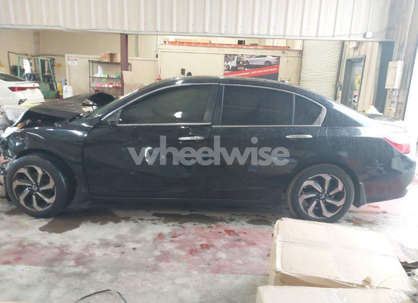 Photo 14 of 2016 Honda Accord EX (VIN 1HGCR2F73GA000339)