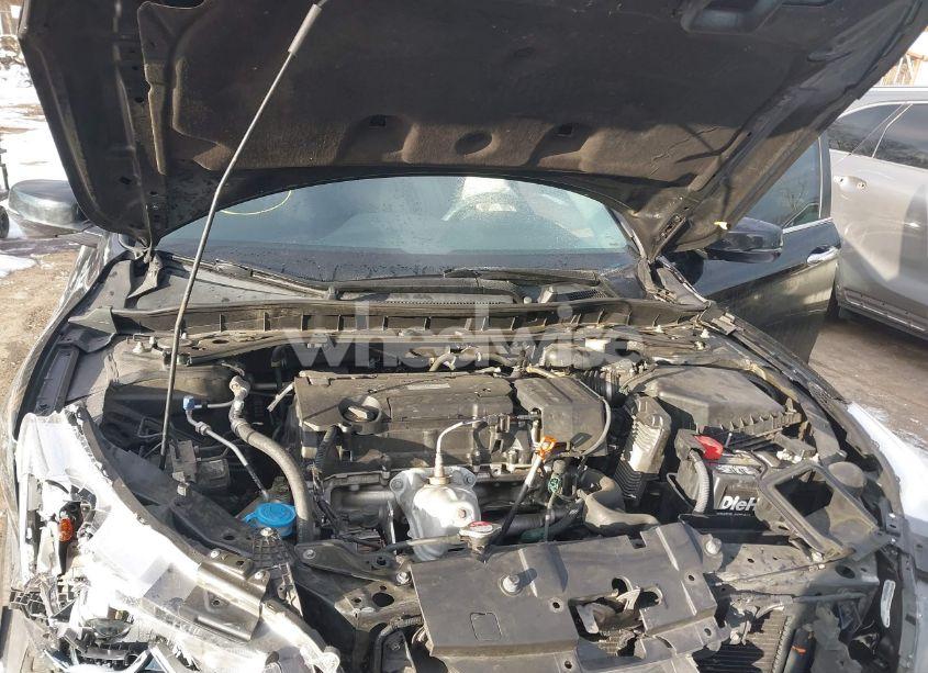 Photo 10 of 2016 Honda Accord EX (VIN 1HGCR2F73GA063859)