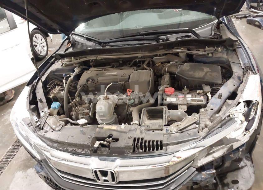 Photo 10 of 2017 Honda Accord EX (VIN 1HGCR2F73HA147455)