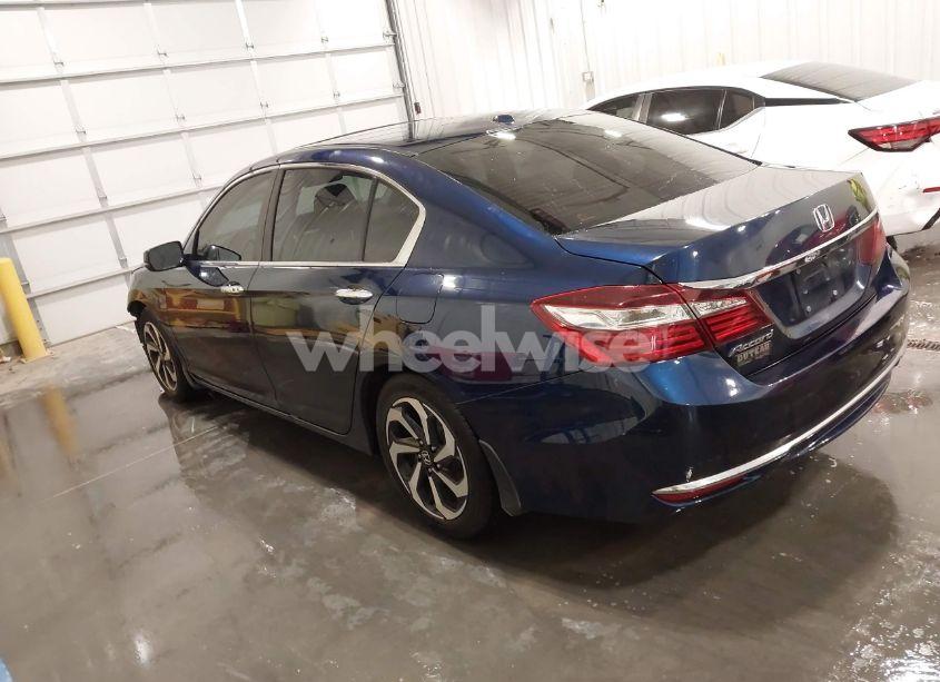 Photo 3 of 2017 Honda Accord EX (VIN 1HGCR2F73HA147455)