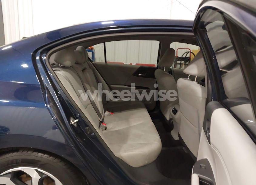 Photo 8 of 2017 Honda Accord EX (VIN 1HGCR2F73HA147455)