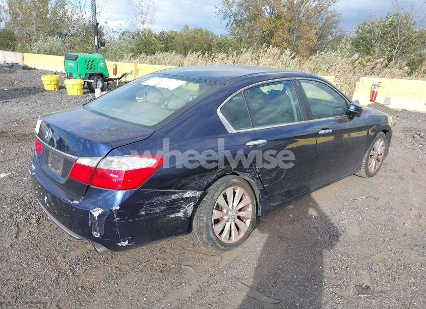 Photo 4 of 2013 Honda Accord EX (VIN 1HGCR2F74DA047214)