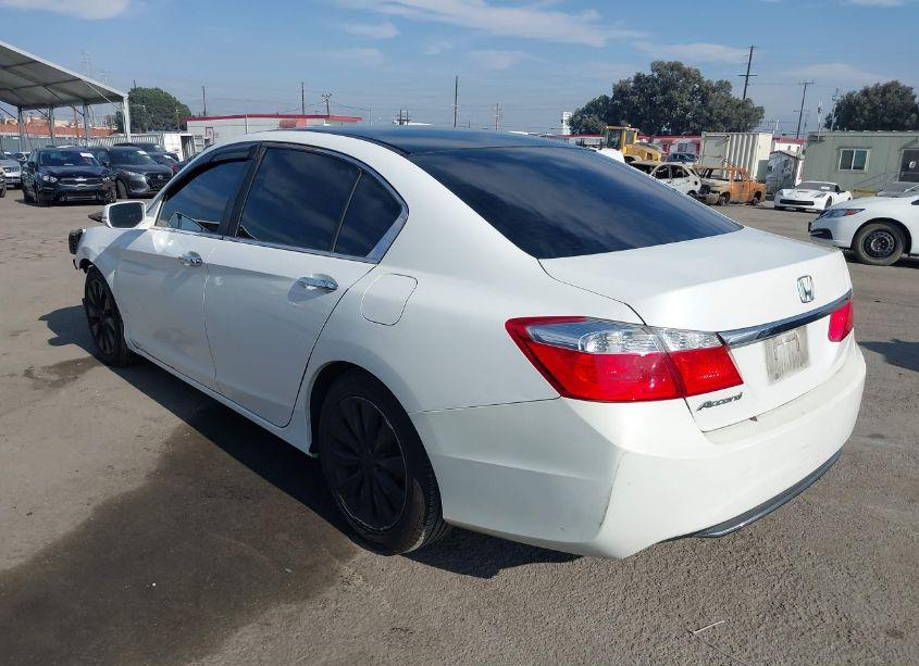 Photo 3 of 2013 Honda Accord EX (VIN 1HGCR2F74DA089544)