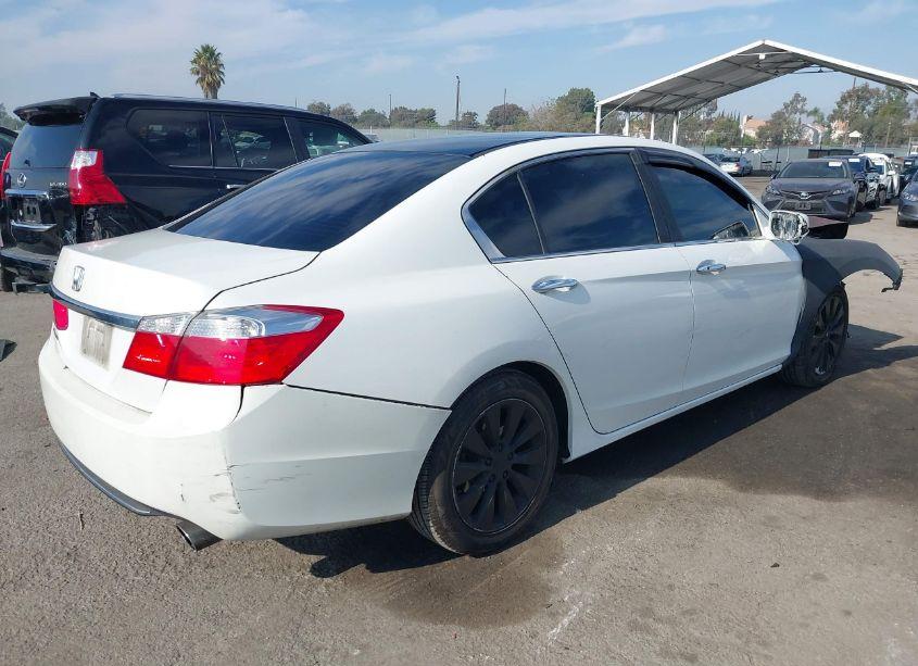 Photo 4 of 2013 Honda Accord EX (VIN 1HGCR2F74DA089544)