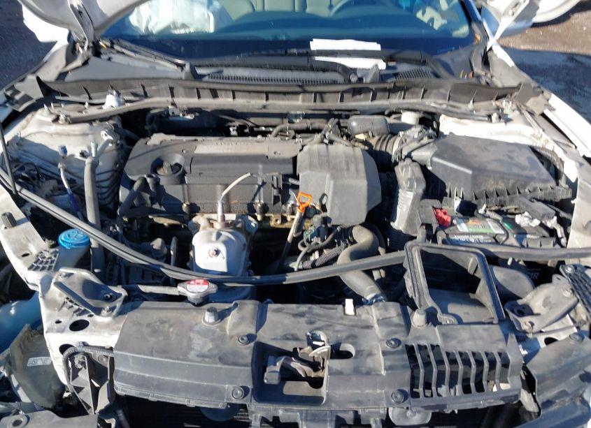 Photo 10 of 2013 Honda Accord EX (VIN 1HGCR2F74DA203798)