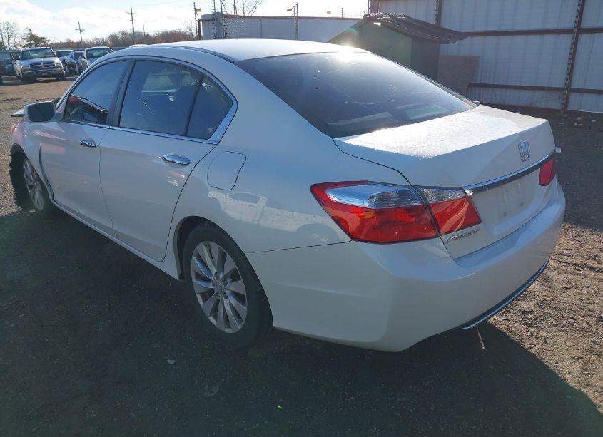 Photo 3 of 2013 Honda Accord EX (VIN 1HGCR2F74DA203798)