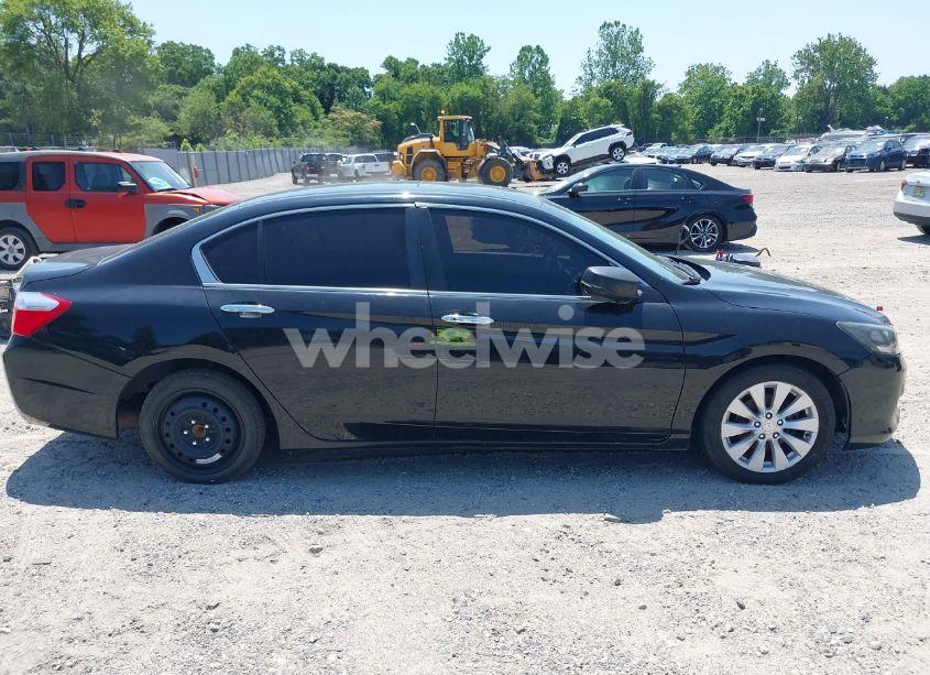 Photo 13 of 2013 Honda Accord EX (VIN 1HGCR2F74DA259692)
