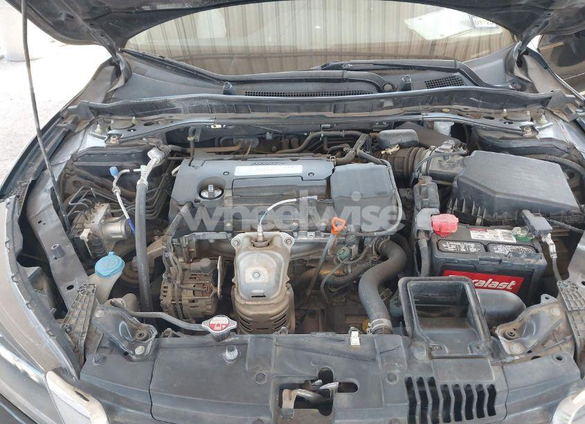 Photo 10 of 2014 Honda Accord EX (VIN 1HGCR2F74EA081896)