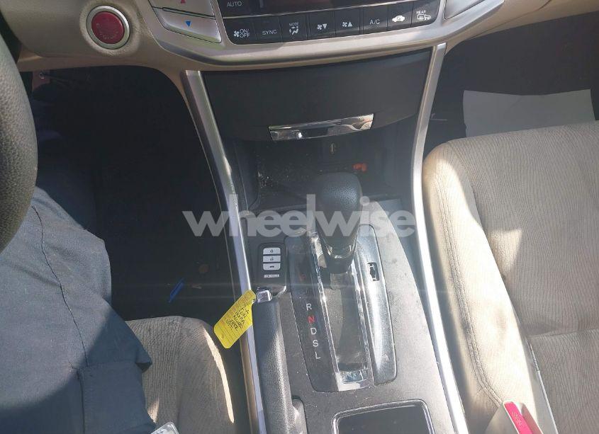 Photo 11 of 2014 Honda Accord EX (VIN 1HGCR2F74EA178791)