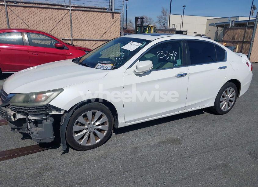 Photo 2 of 2014 Honda Accord EX (VIN 1HGCR2F74EA178791)
