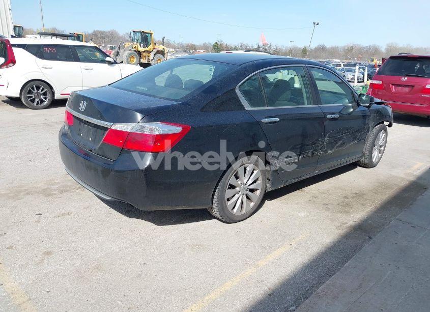 Photo 4 of 2014 Honda Accord EX (VIN 1HGCR2F74EA189192)