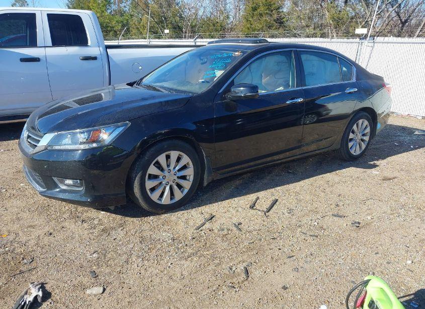 Photo 2 of 2014 Honda Accord EX (VIN 1HGCR2F74EA247463)