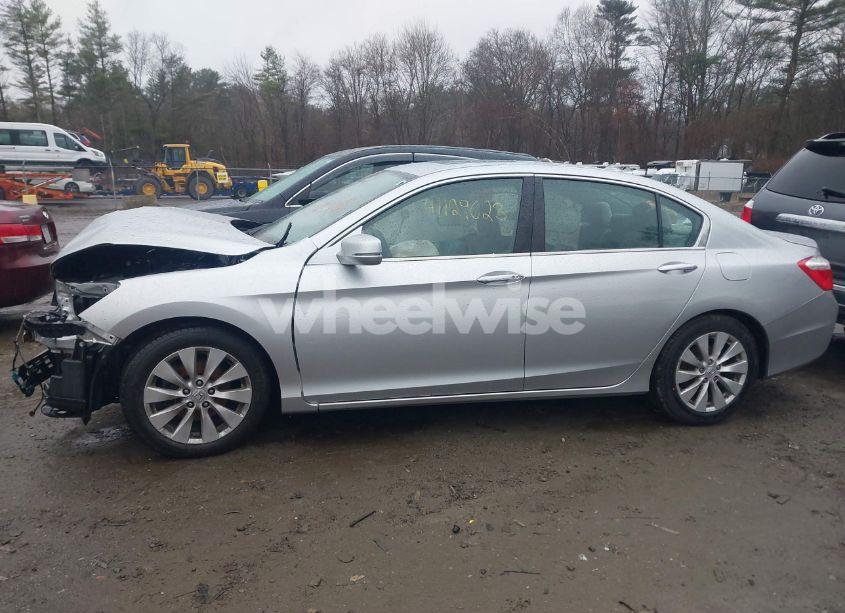 Photo 13 of 2015 Honda Accord EX (VIN 1HGCR2F74FA030299)